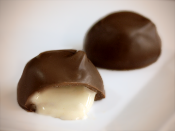 Dark Chocolate Coconut Cream Center
